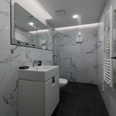 Διαμέρισμα Bauhaus Wellness 102 Σίοφοκ