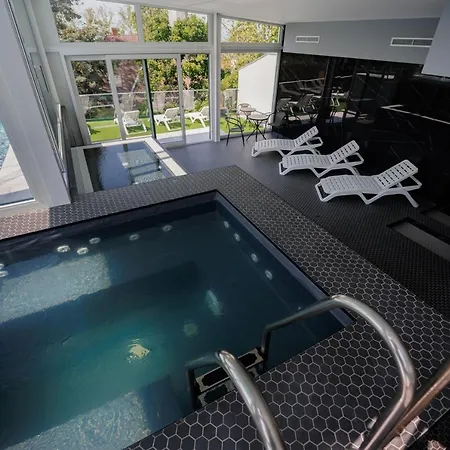 Lägenhet Bauhaus Wellness 102 Siófok