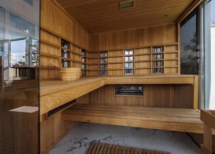 Bauhaus Wellness 102 *